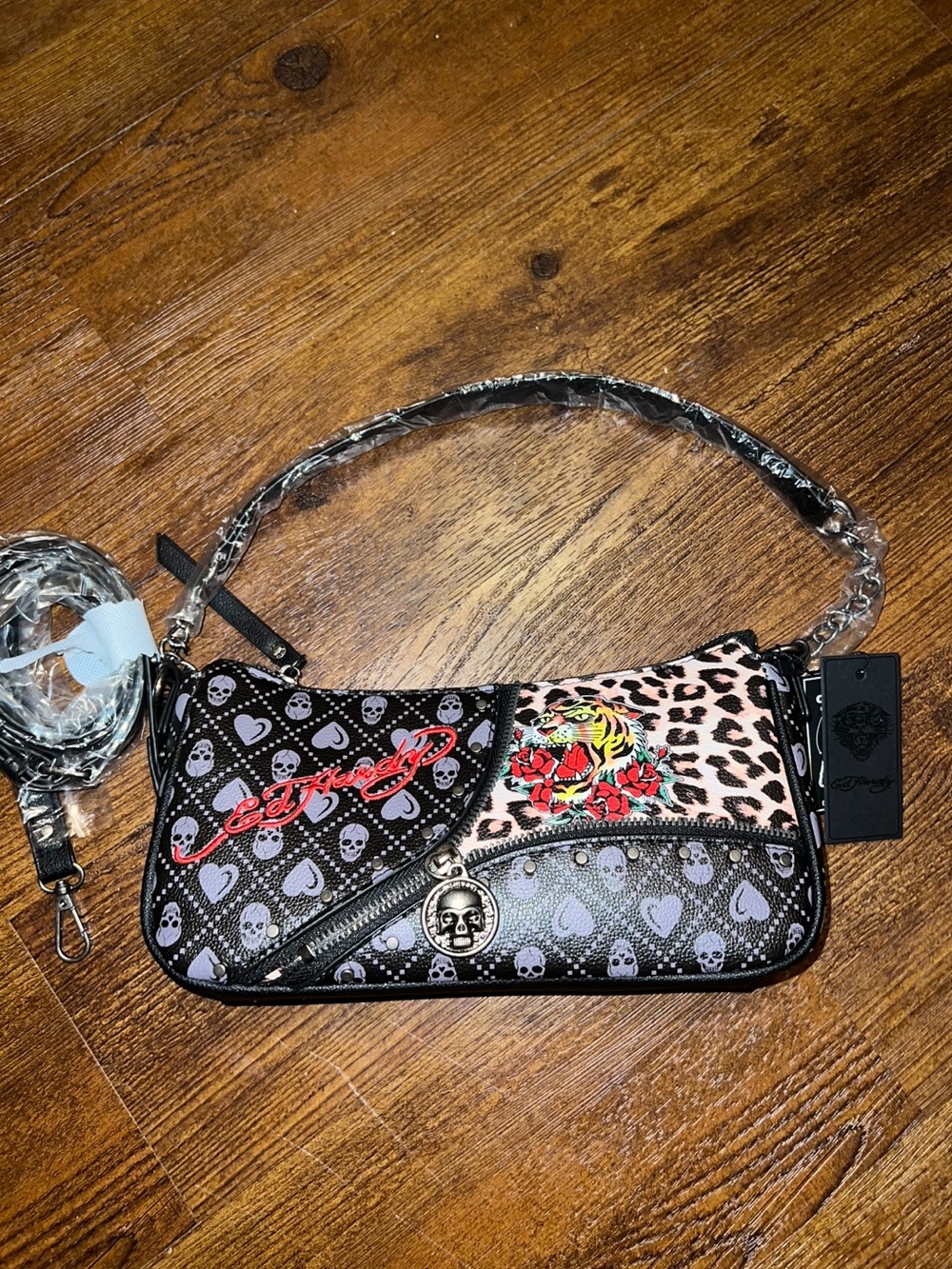 Ed Hardy Black Leopard Print Y2K Skull Shoulder Bag Crossbody Strap NWT - Picture 4 of 10